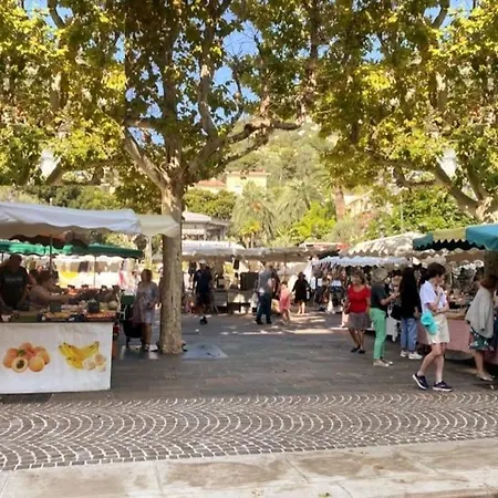 Plein Centre De * Beaulieu-sur-Mer